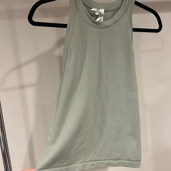 LAST CHANCE - Athleta Renew Seamless Racerback Tank - Picture 1 of 4
